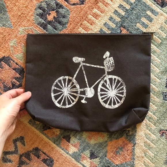 Thirty-One Bicycle Zip Pouch - Picture 2 of 4